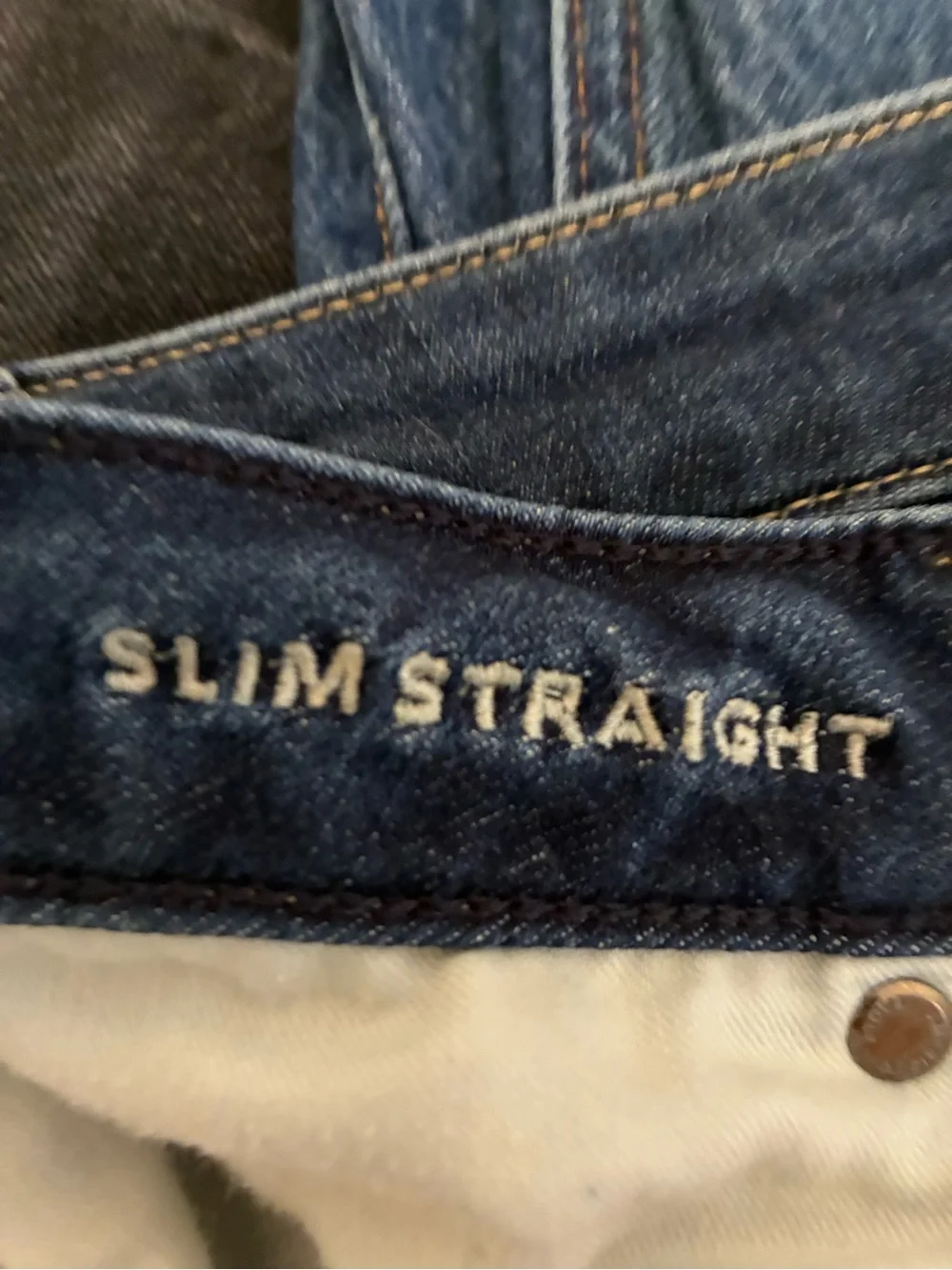 American Eagle Outfitters Men’s Dark Indigo Slim Straight Jeans